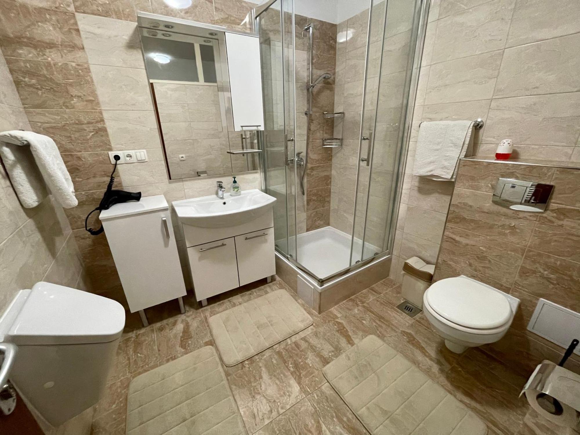 Ana Guest House Nin Extérieur photo