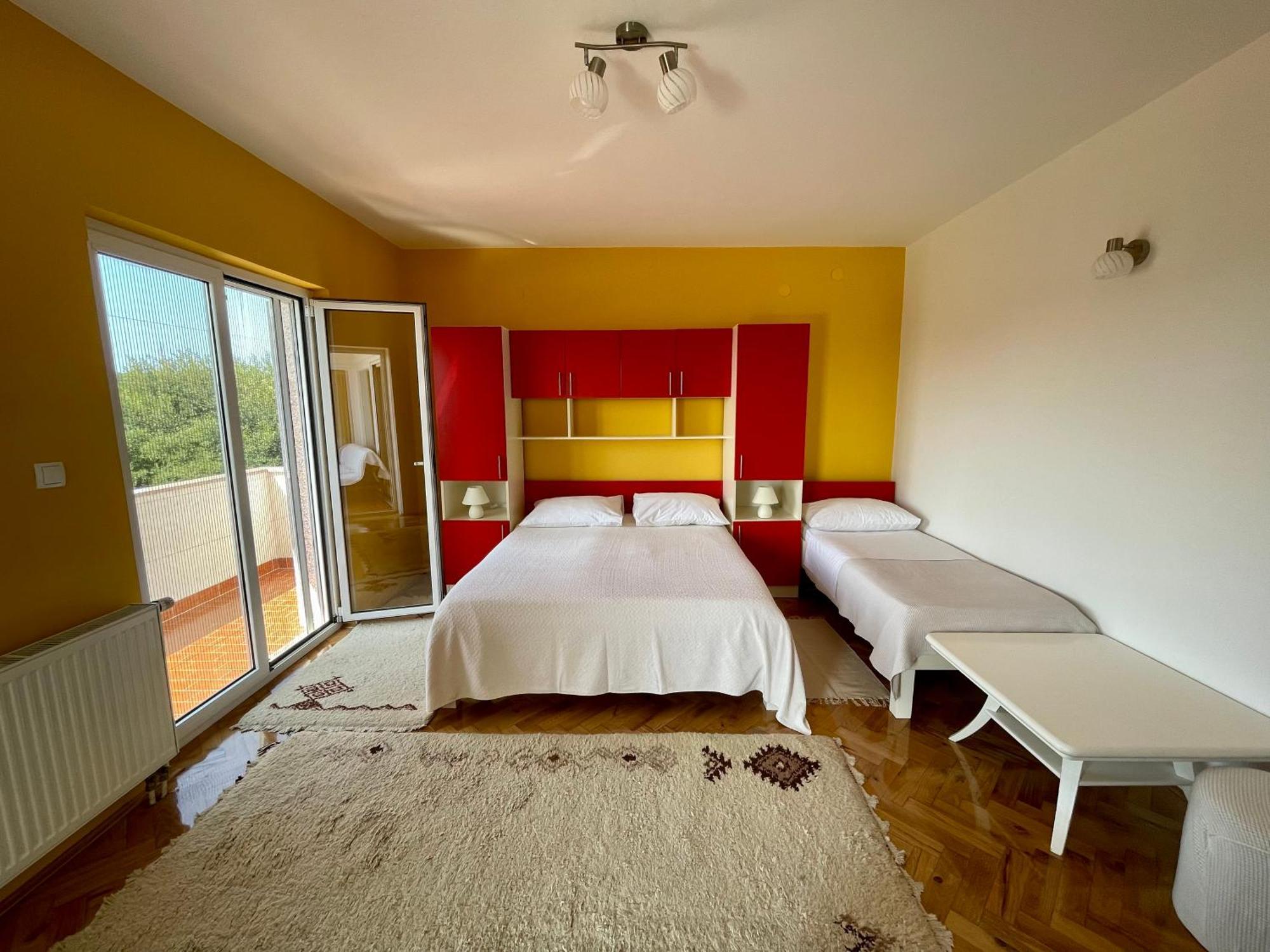 Ana Guest House Nin Extérieur photo